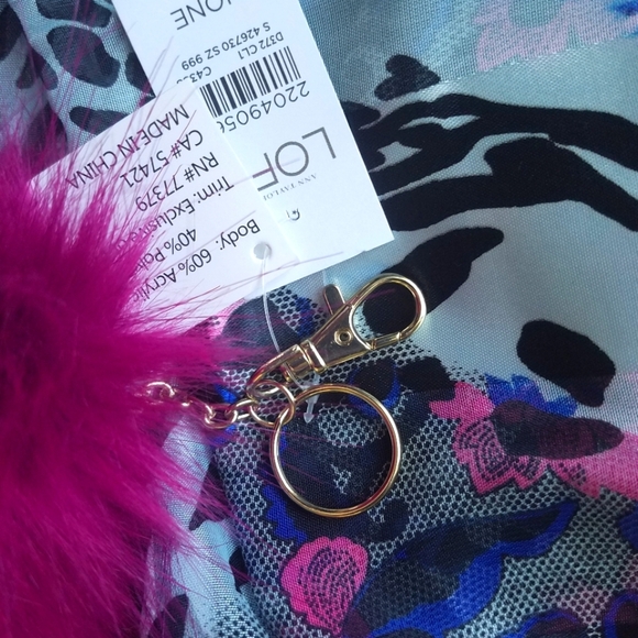 LOFT keychain pouf, gift for her - Picture 2 of 2